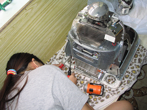 She is working with the eMac!