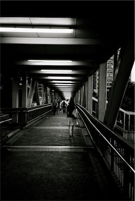 f1060002bw-1.jpg